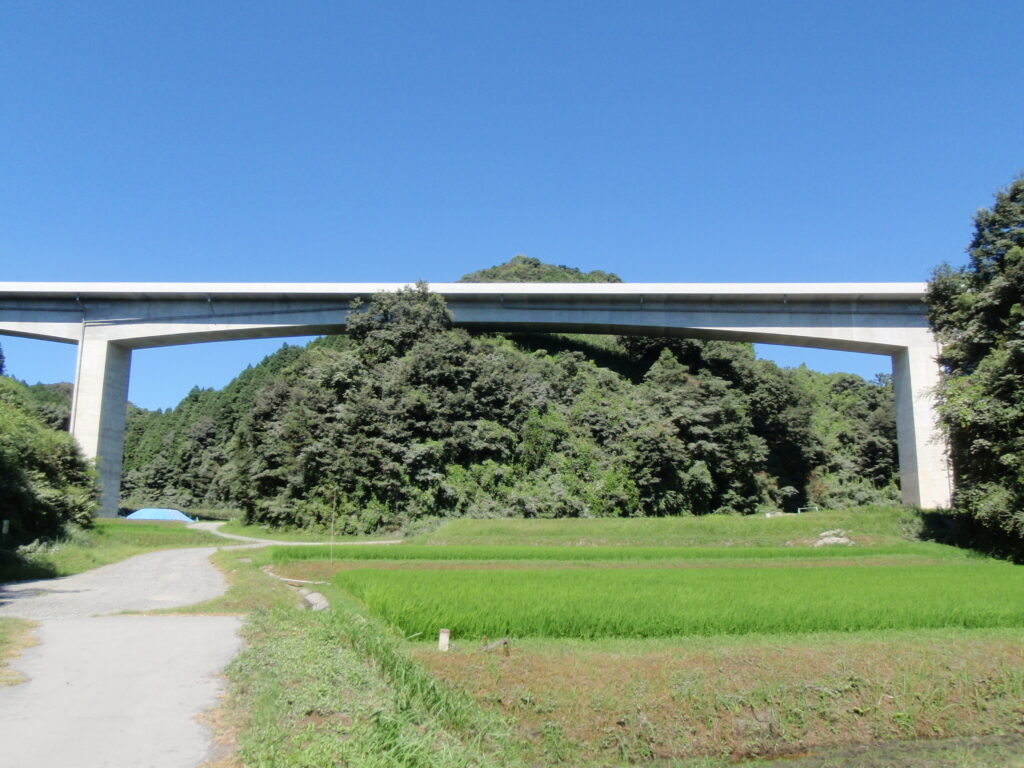 篭谷橋