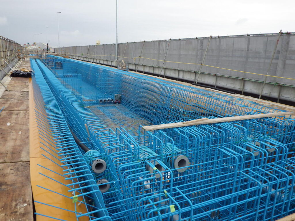 糸満高架橋