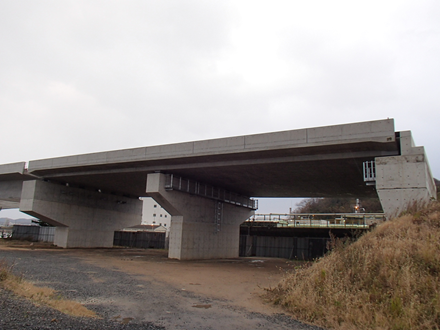 東沖高架橋