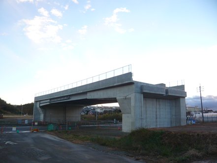 垢田高架橋