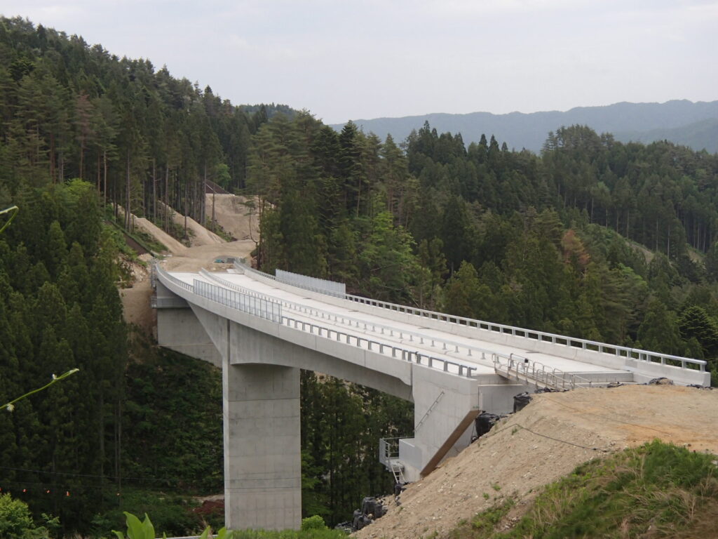 物倉橋