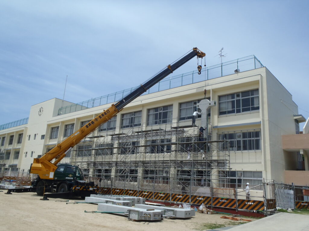 八尾市立高美南小学校パラレル