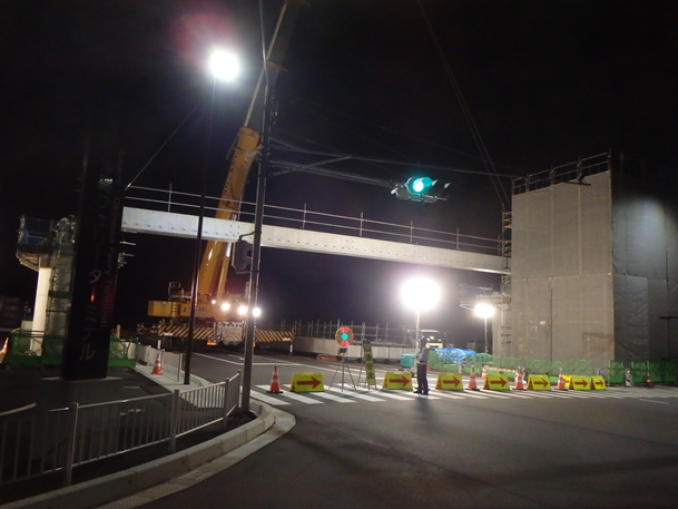旅客ターミナル連絡用人道橋