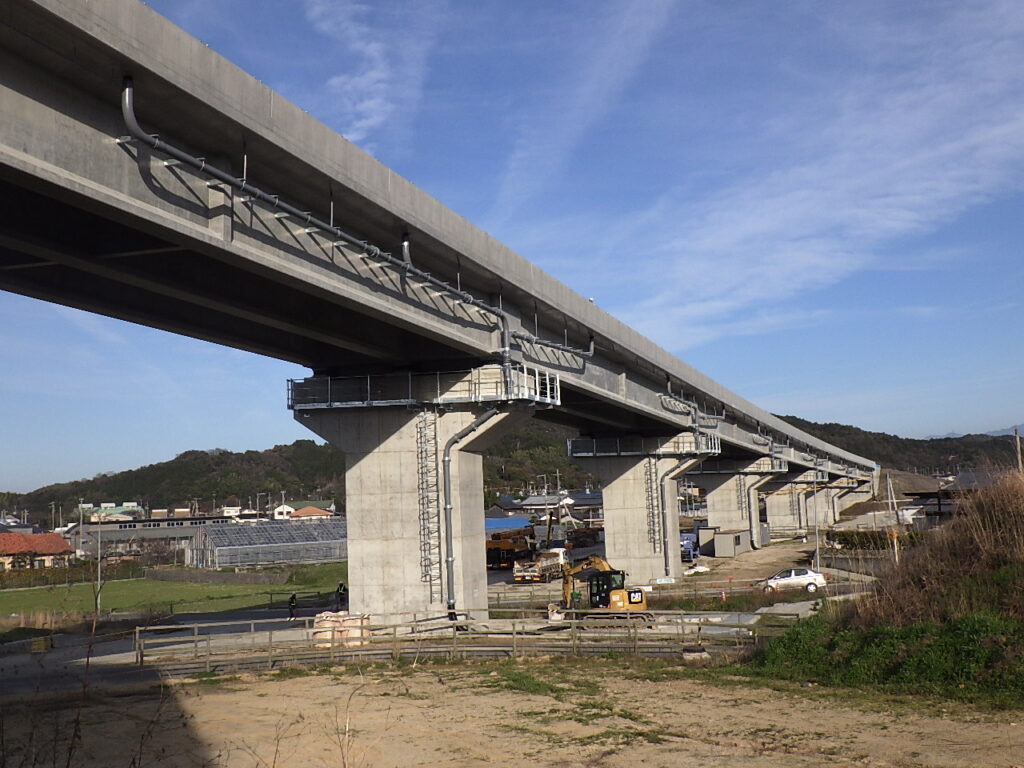 朝倉第2高架橋上部工事