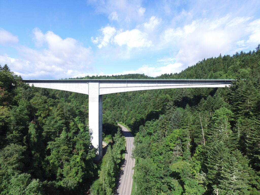 第1ポンケトナイ川橋