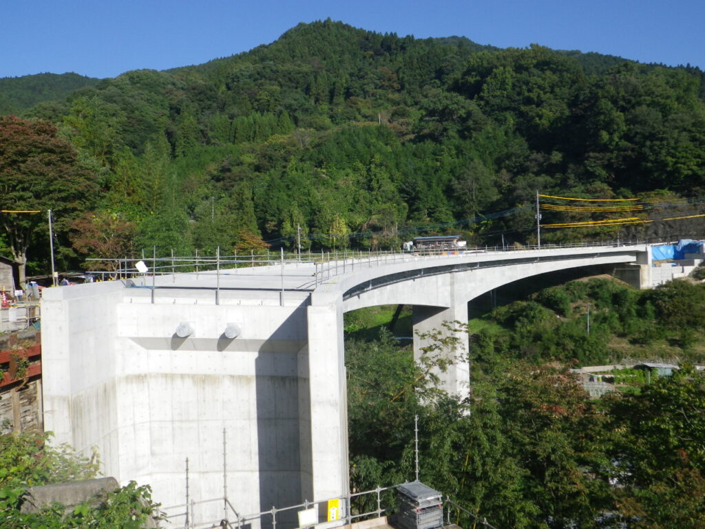 新高瀬橋