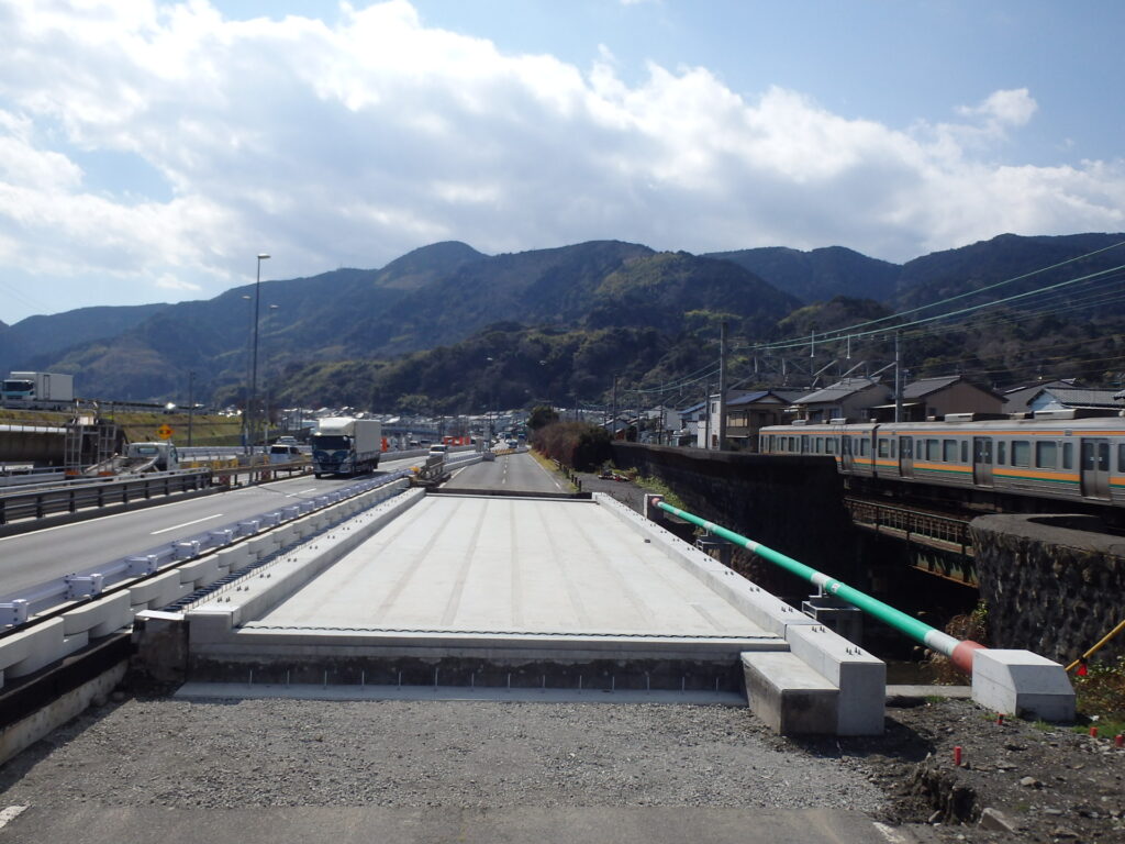 和瀬川橋架替工事