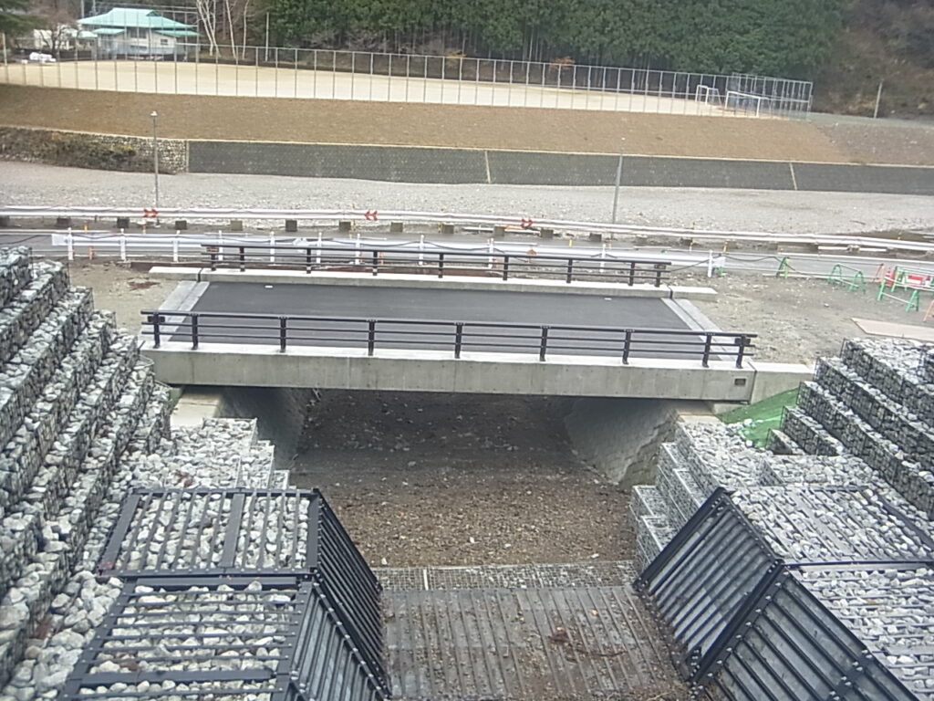 盛長橋