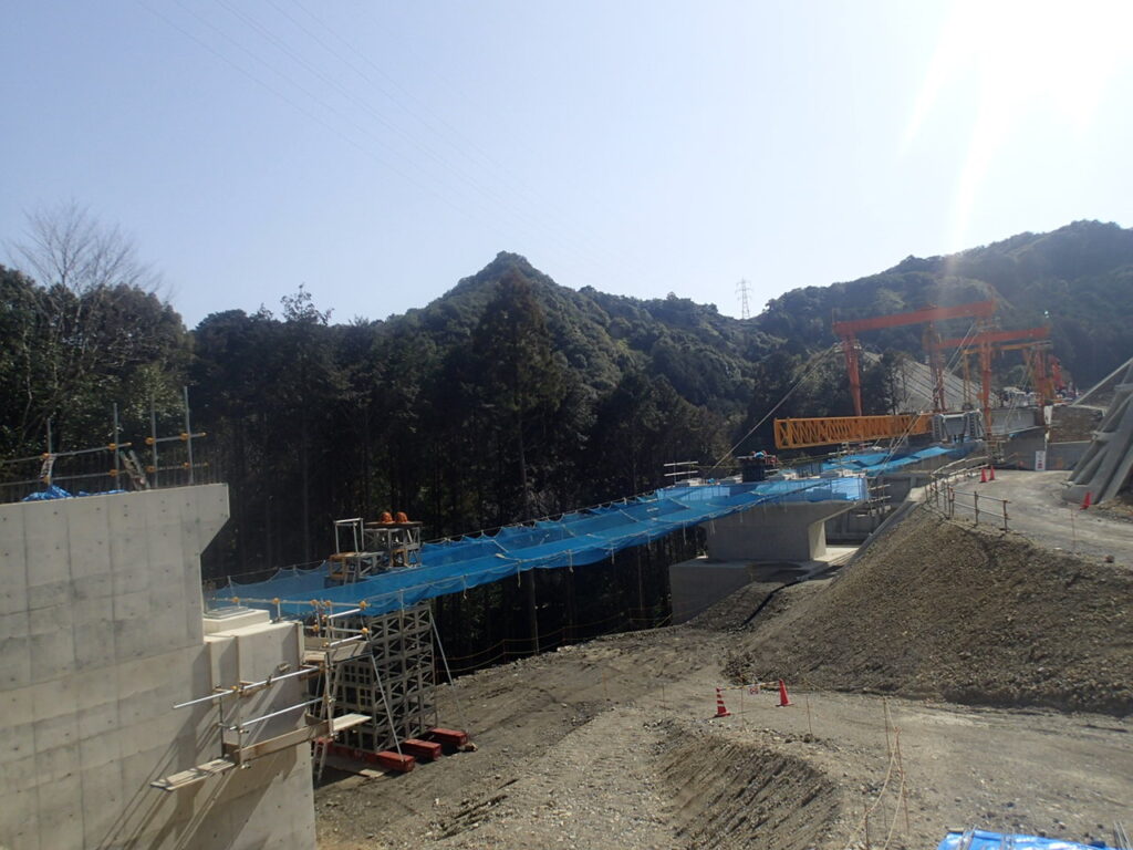 湯川第一橋