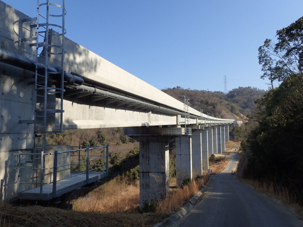 安芸バイパス大山高架橋PC上部工事