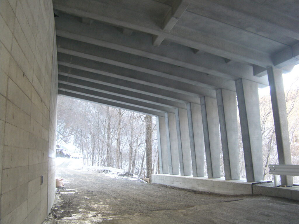 戸倉3工区スノーシェッド