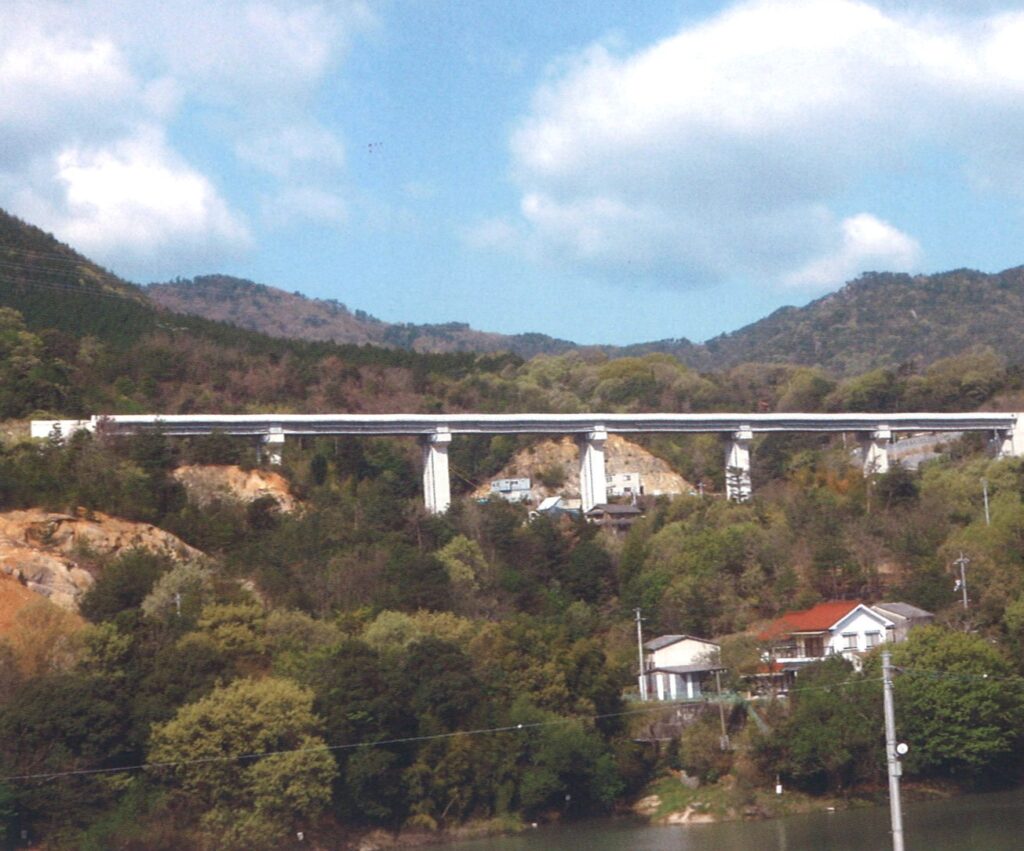 二級峡第一橋