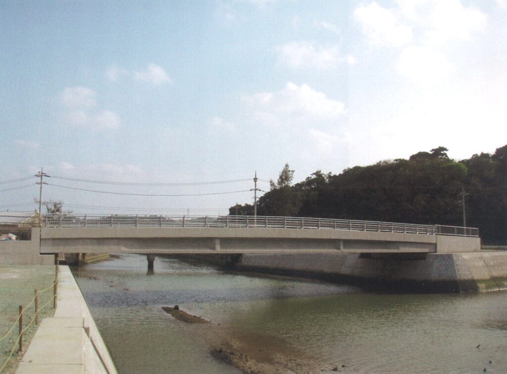 名護運天港線橋梁