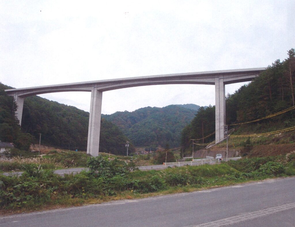尾道・松江自動車道杉戸第二高架橋