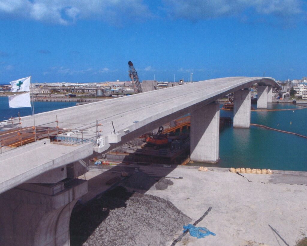 糸満高架橋（下り線）