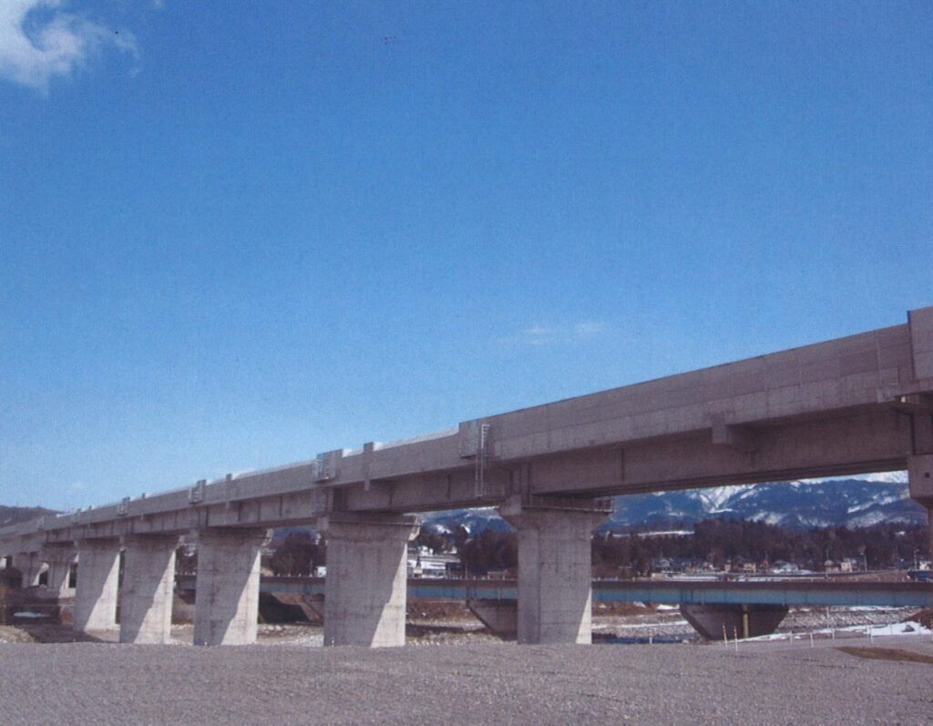 早月川橋