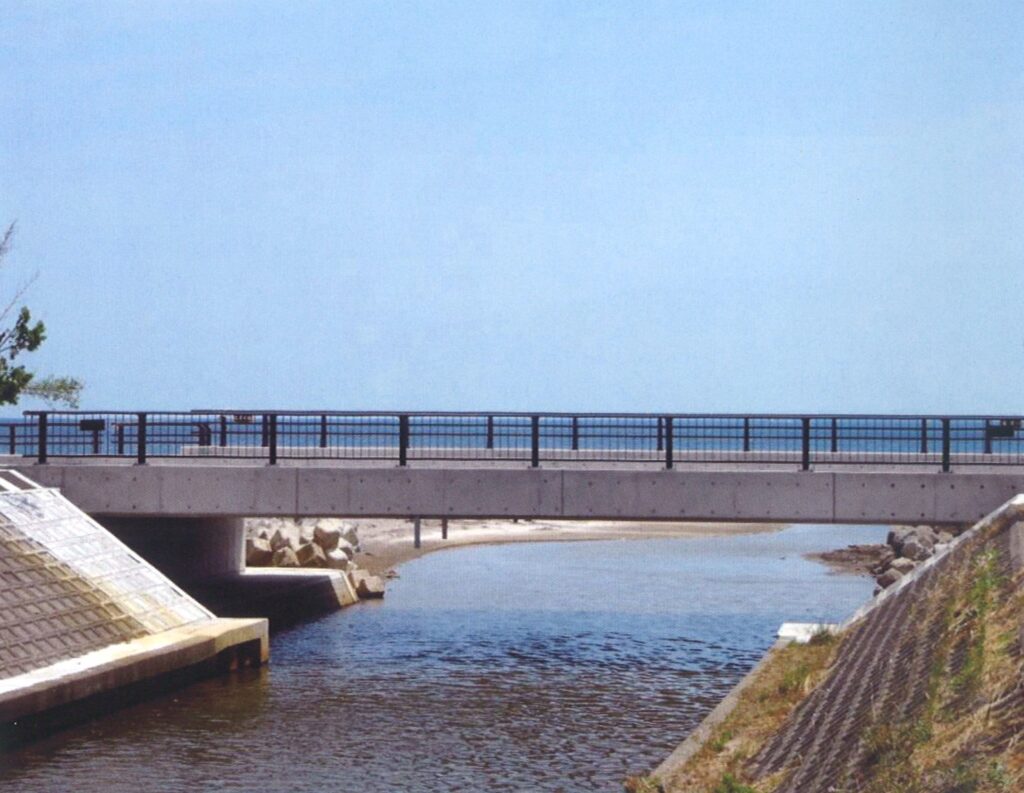 粟津川橋