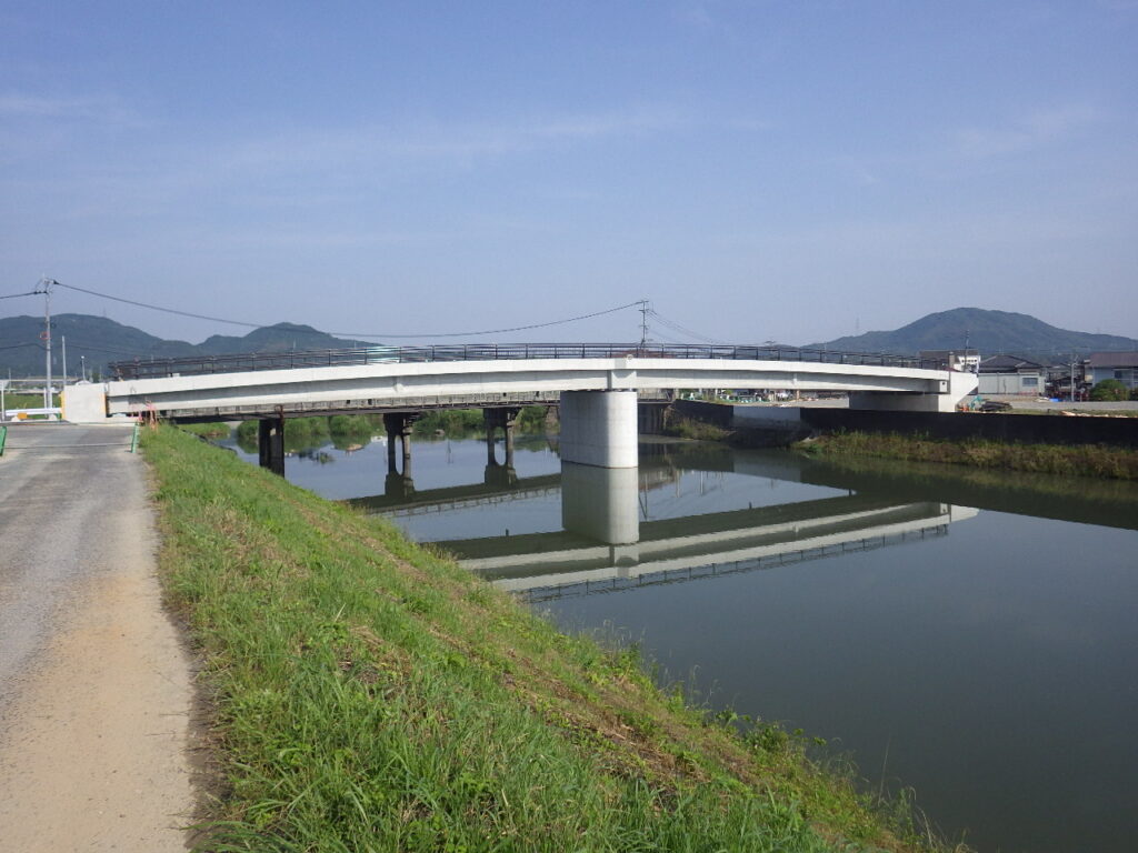 錦橋