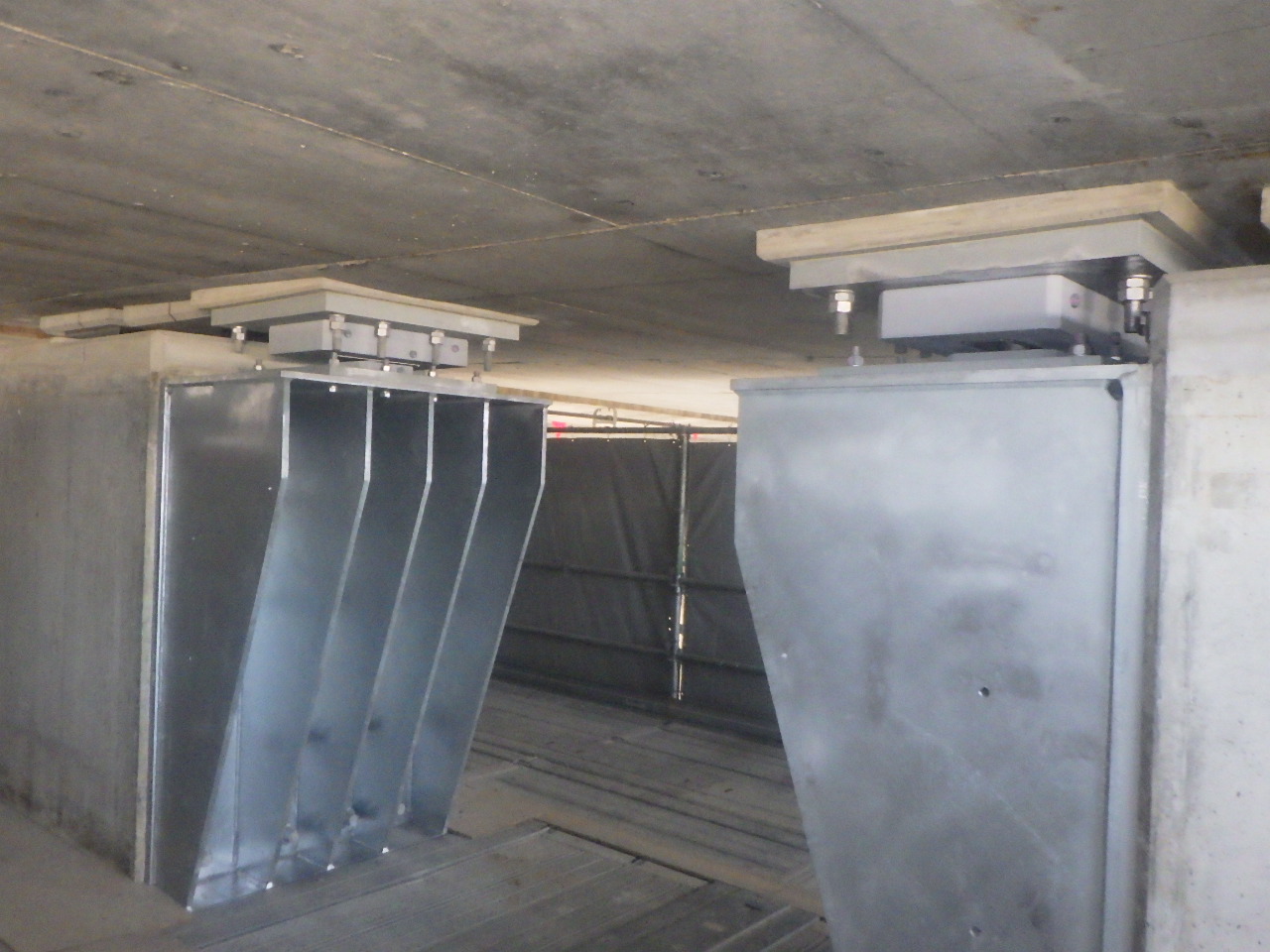 中吉田高架橋支承取替工事