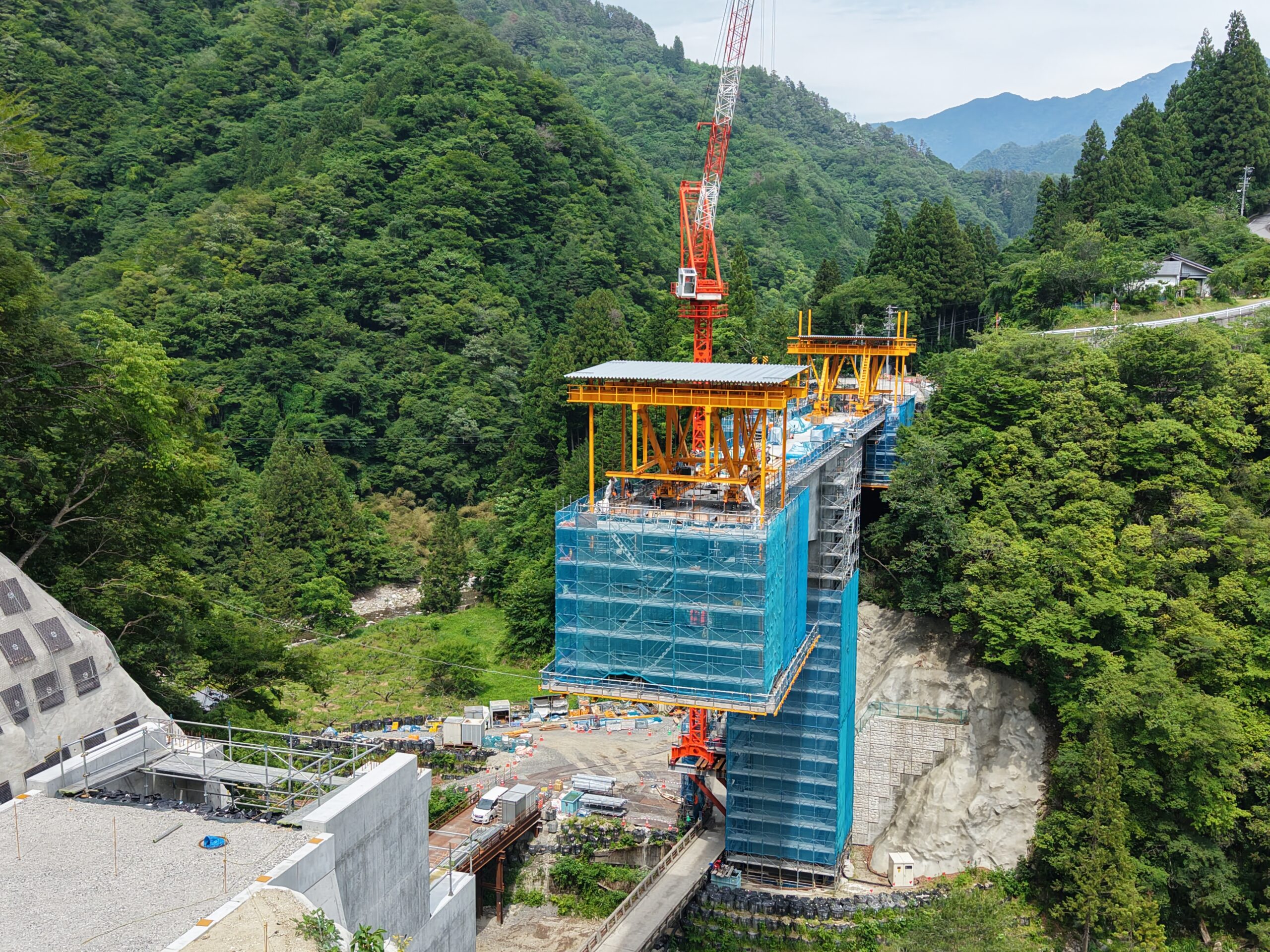 足瀬大橋