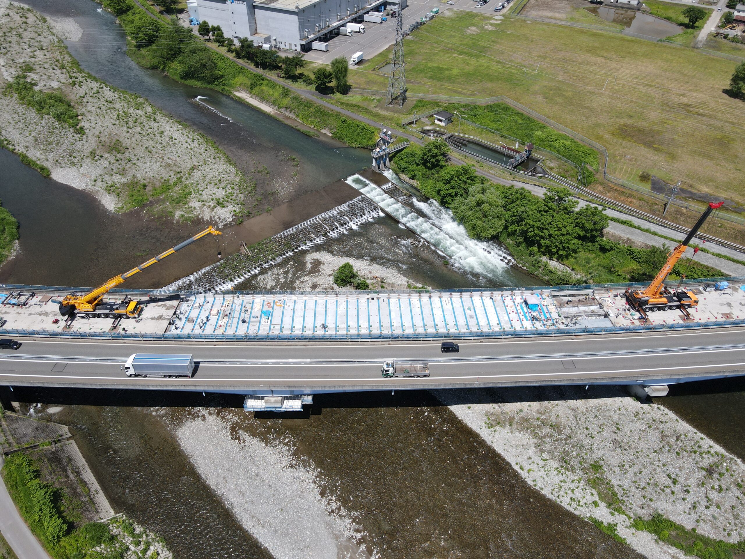 関越自動車道　中之島橋床版取替工事