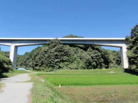 篭谷橋