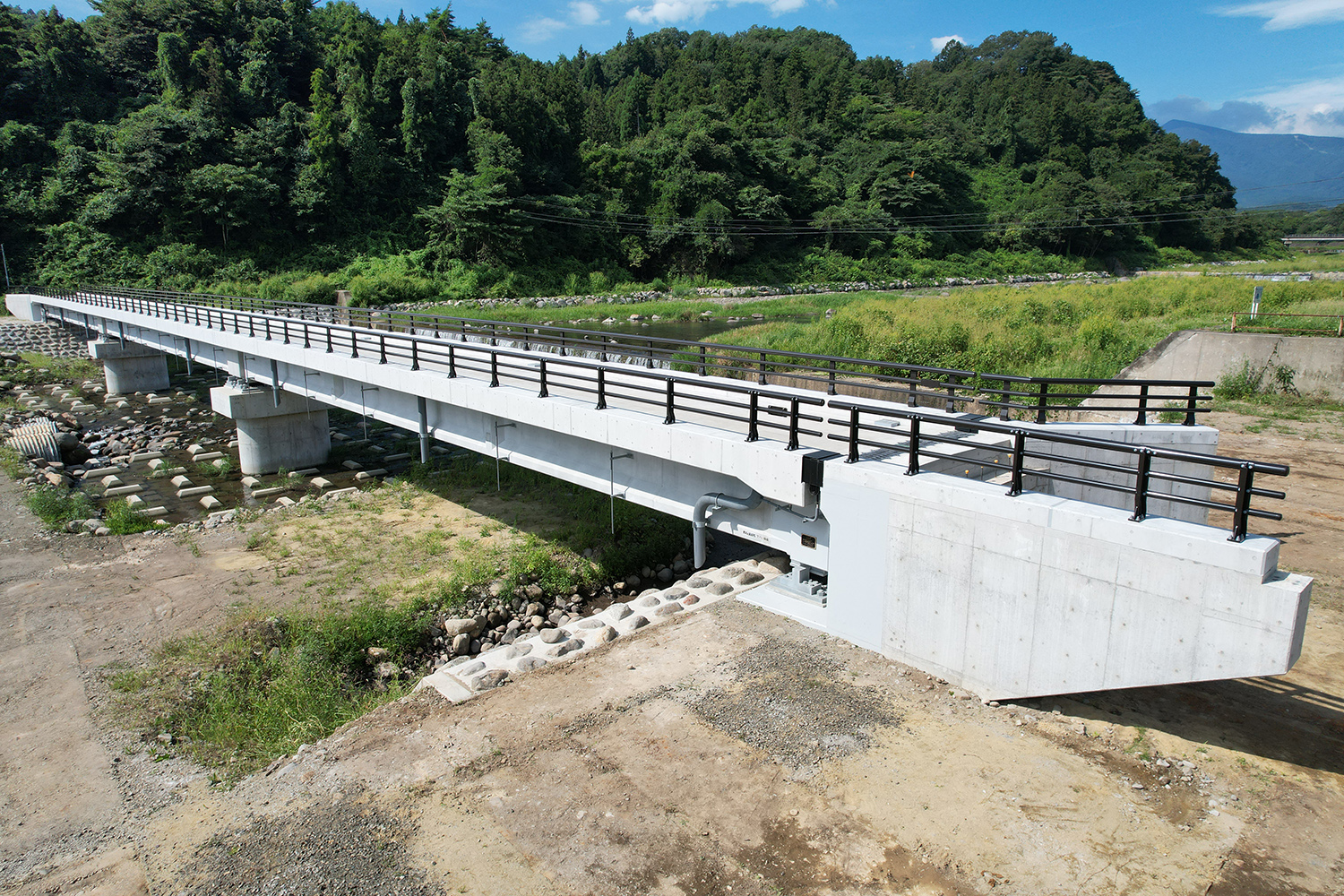 下八山橋梁上部工工事