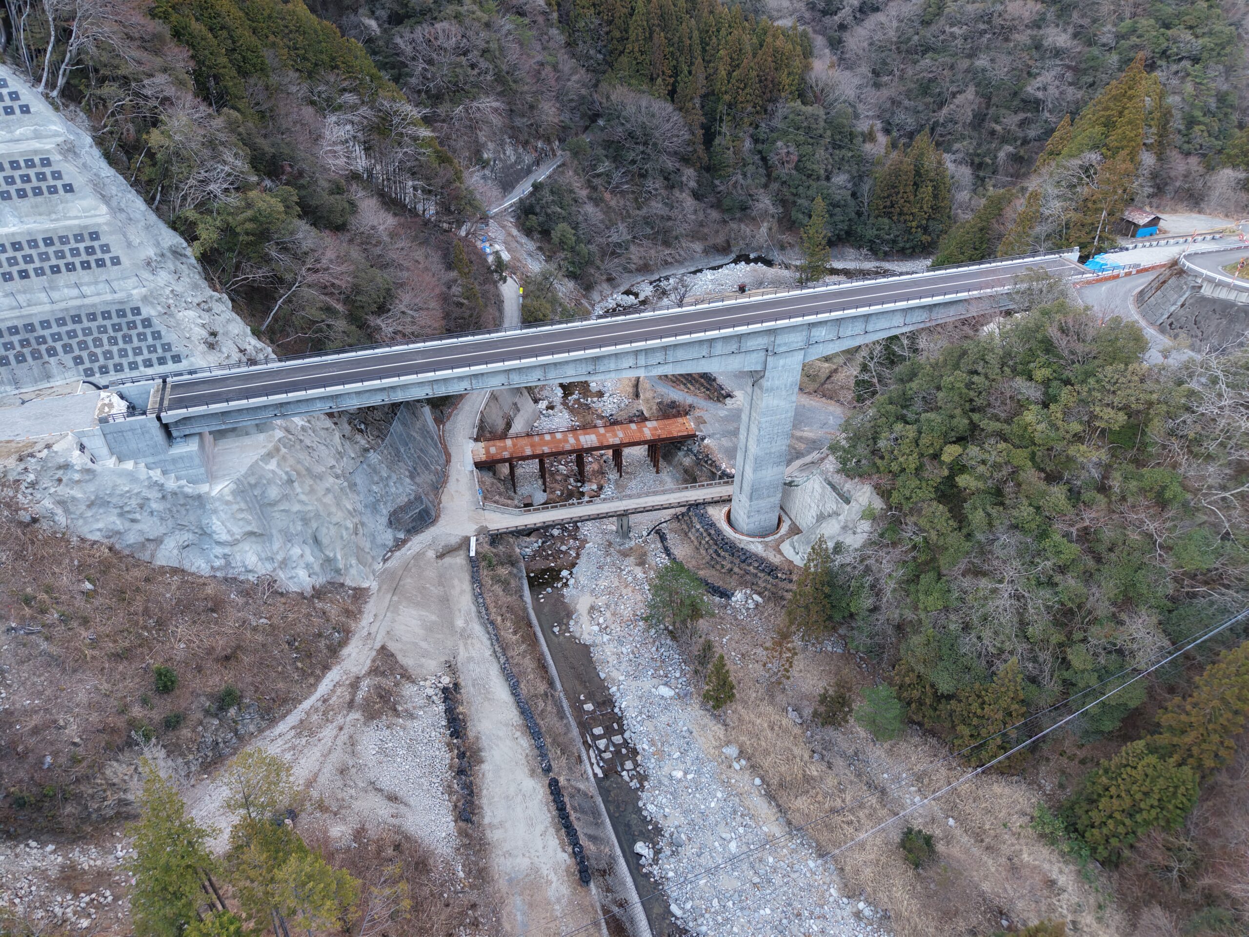 足瀬大橋