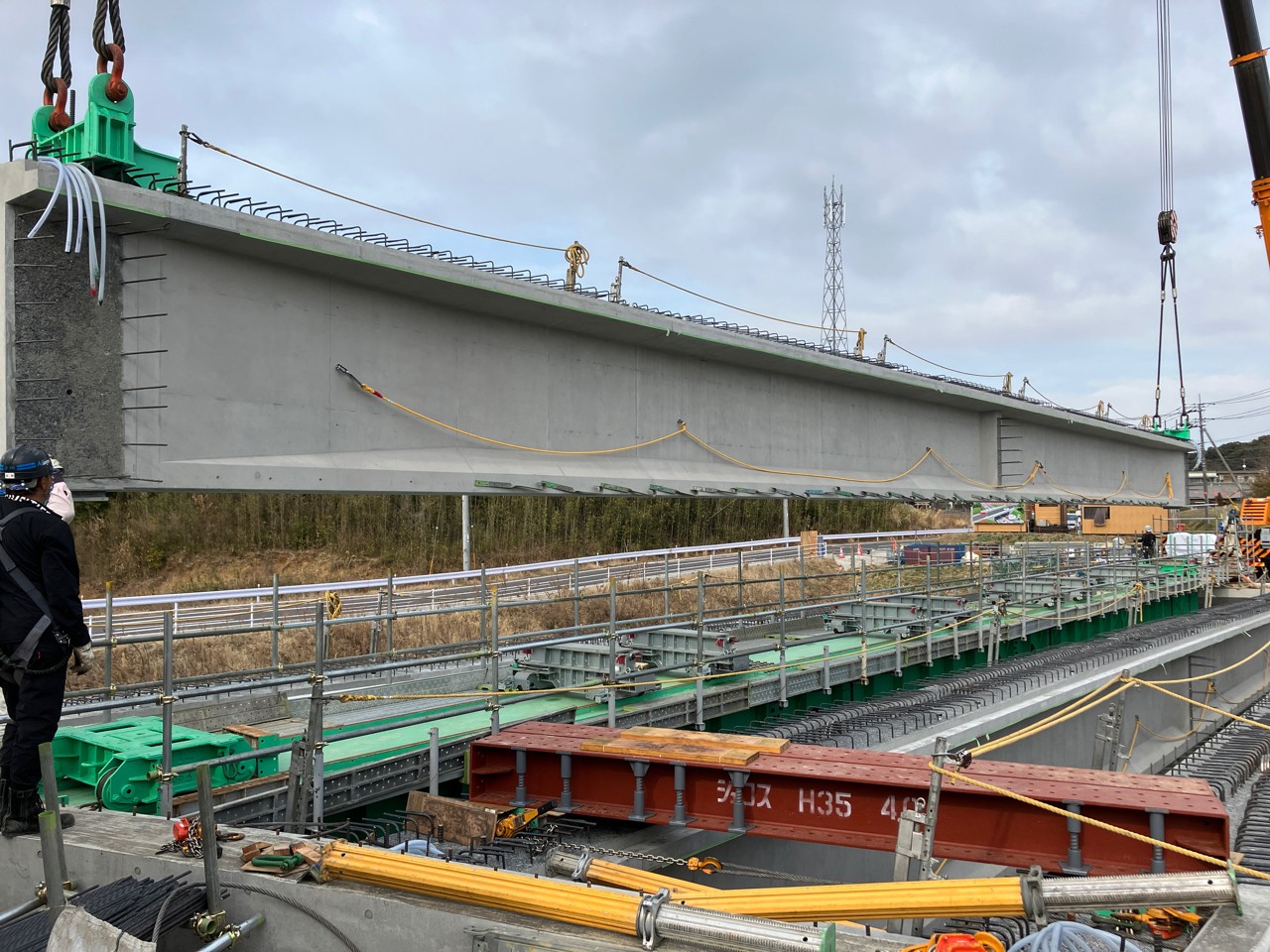 築地地区跨道橋