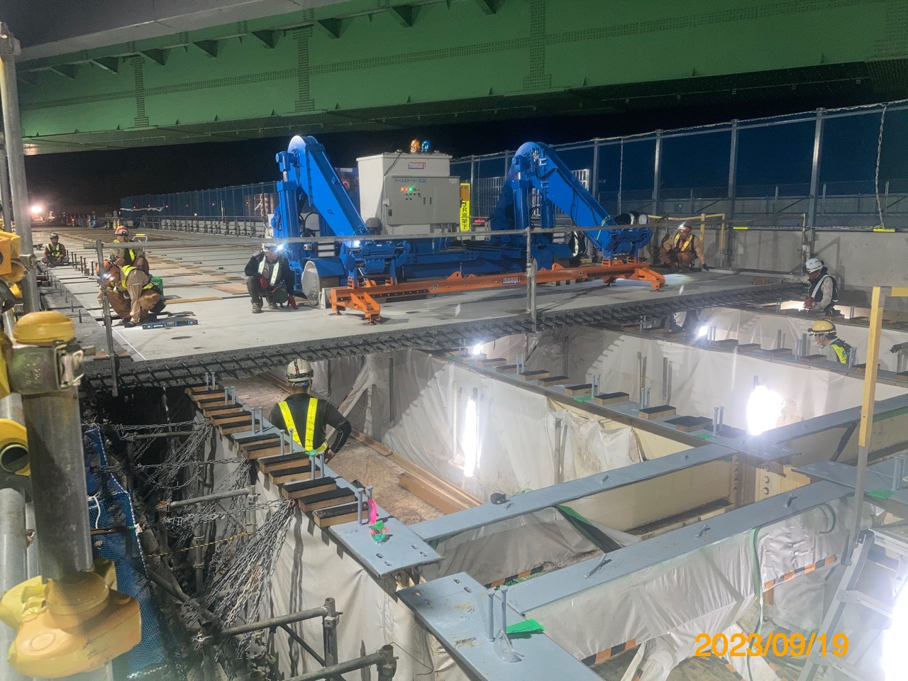 東北自動車道 滝川橋床版取替工事