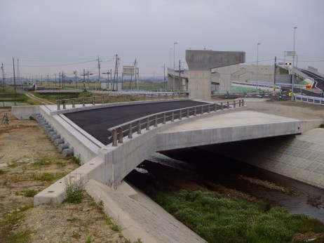 吉沢IC接続橋