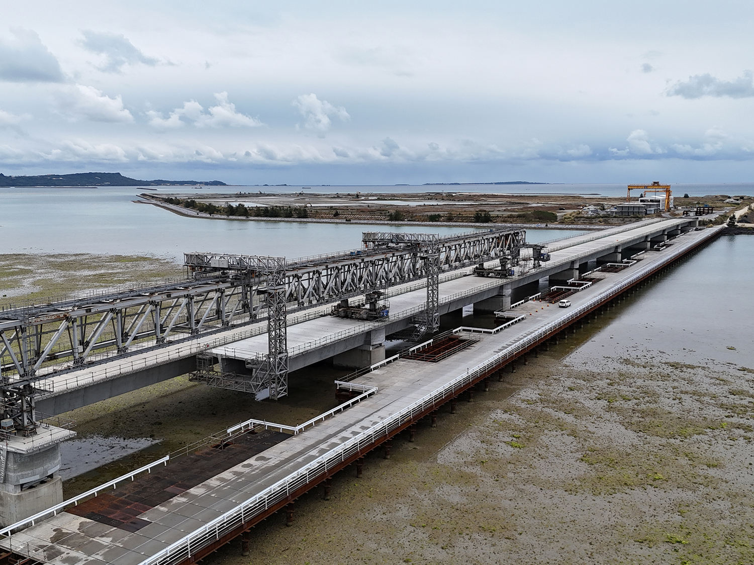 泡瀬橋梁（上部工その14）
