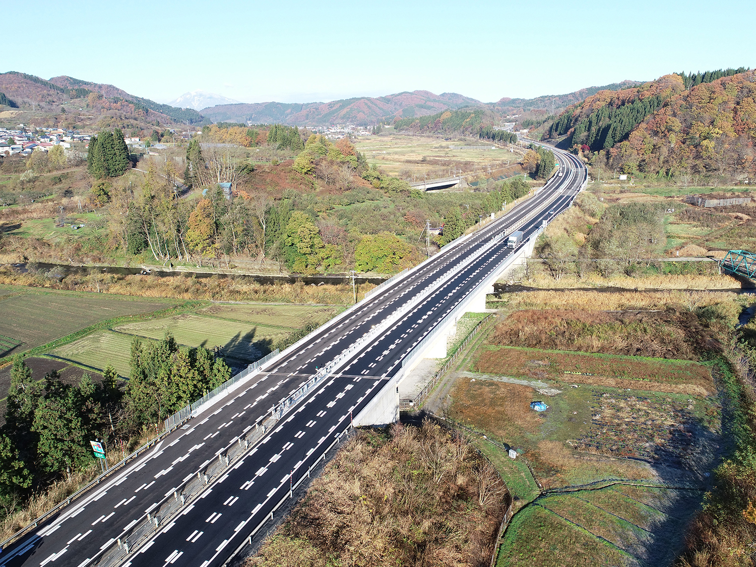 上平川橋（上り線）床版取替工事